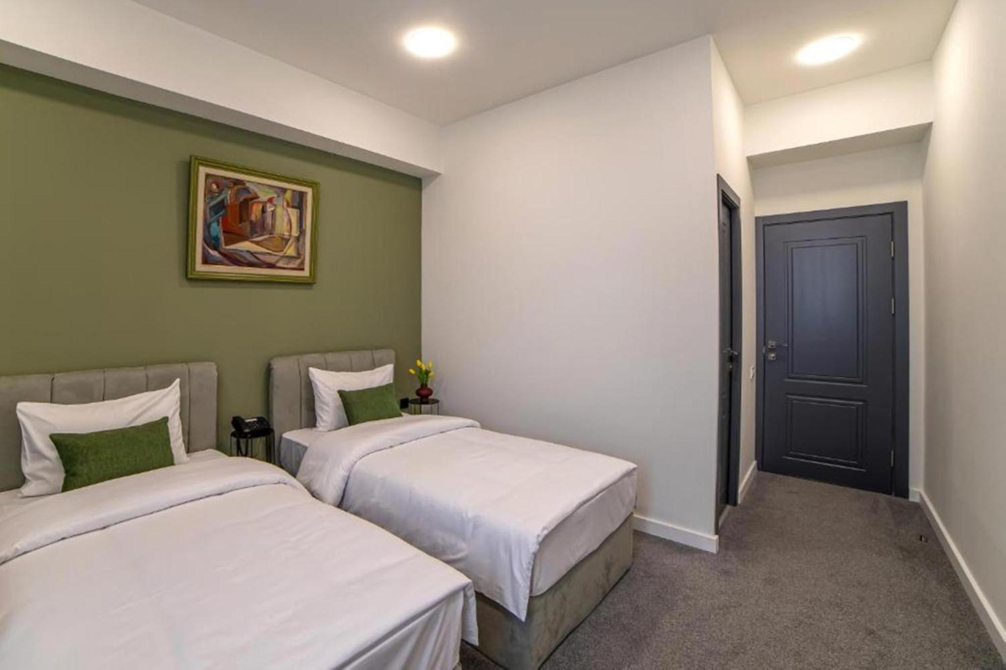Benefice Hotel Γιερεβάν Εξωτερικό φωτογραφία